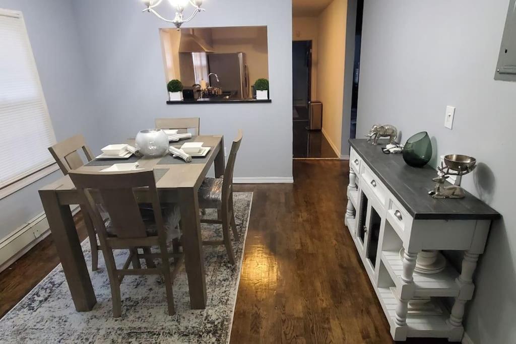 Quiet 3 Bedroom Apartment In Private Home New York Exterior foto